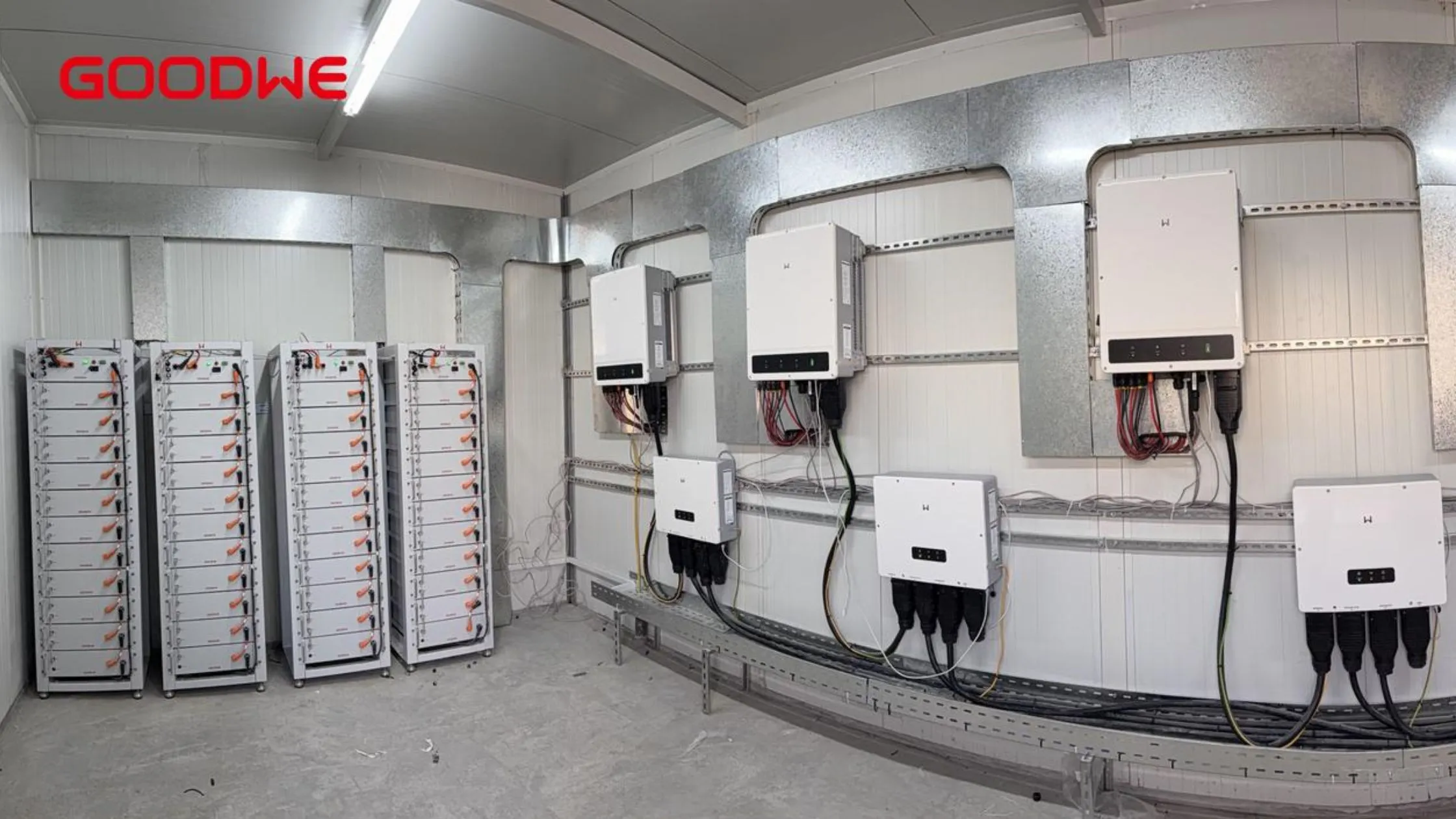 GoodWe 50kW Hybrid Energy Storage System with 56.3kWh Battery3.jpg